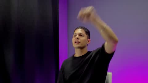 Domimick Crawford online show from September 30, 3:45 am