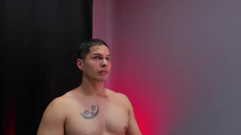 Domimick Crawford online show from March 9, 5:06 pm