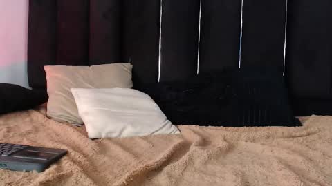 Dominic online show from September 26, 3:04 am