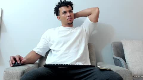 Dominick Star online show from February 4, 3:11 am