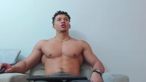 Dominick Star online show from February 14, 5:09 am