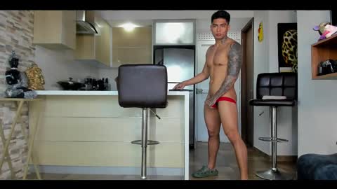 Snapshot of dominiofit chatting on February 21, 12:50 pm Only fans Ronnie col---InstaRonniecolleman  online show from February 21, 12:50 pm