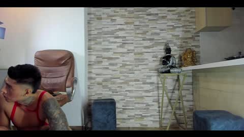 Snapshot of dominiofit chatting on January 27, 3:15 am Only fans Ronnie col---InstaRonniecolleman  online show from January 27, 3:15 am