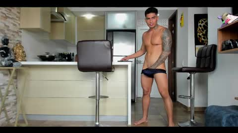 Snapshot of dominiofit chatting on February 20, 6:57 pm Only fans Ronnie col---InstaRonniecolleman  online show from February 20, 6:57 pm