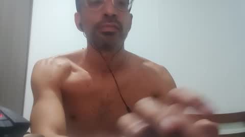 don__chi online show from December 12, 2:26 am