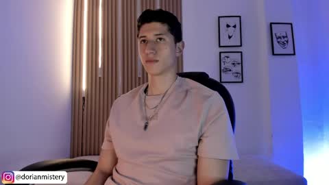 dorian_mystery online show from May 26, 1:01 am
