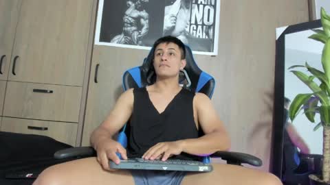 dorman_boy online show from May 20, 3:57 am
