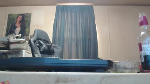 Jess online show from October 24, 8:32 pm