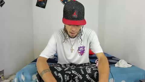 douglas_gallegos online show from January 31, 11:45 pm