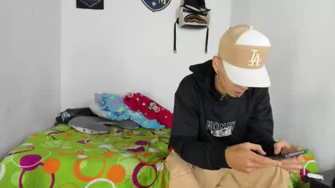 douglas_gallegos online show from January 14, 1:54 am