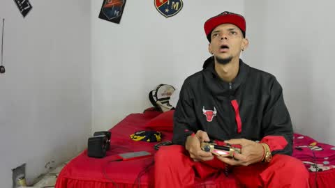 douglas_gallegos online show from February 27, 11:26 pm