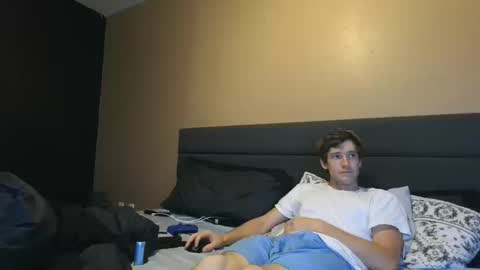 Snapshot of downforthemoney chatting on October 13, 7:09 pm downforthemoney online show from October 13, 7:09 pm