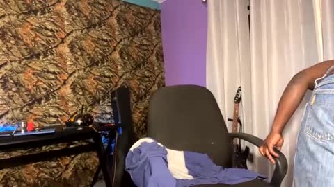 MrPirated online show from December 19, 12:13 am