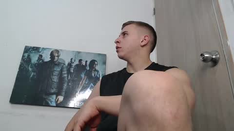 draco_boy2000 online show from June 3, 12:01 am