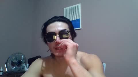 Snapshot of drake__wolf chatting on October 24, 4:58 am drake__wolf online show from October 24, 4:58 am