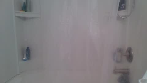 Snapshot of drake__wolf chatting on October 25, 6:48 am drake__wolf online show from October 25, 6:48 am