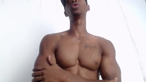 Drake 23 online show from January 8, 1:49 pm