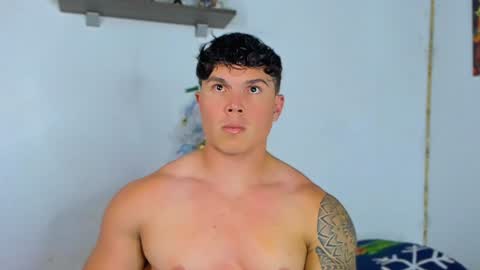 drake_xion1 online show from January 8, 9:23 pm