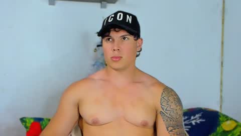 drake_xion1 online show from January 7, 11:14 pm