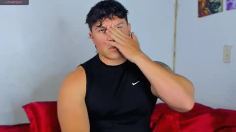 drake_xion1 online show from February 12, 10:59 pm