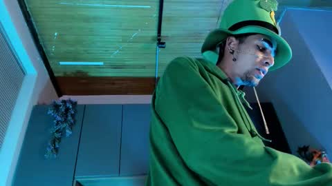 Drake Neuman online show from October 29, 5:32 am