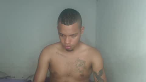 drako_monstercock online show from December 17, 12:00 pm