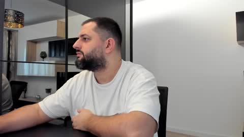 Draven A online show from February 13, 5:58 am