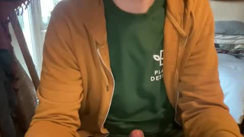 Dreads online show from March 5, 4:47 pm