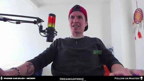 Your lord. - ONLINE  1500 Pm to 2100 Pm - New York Hour online show from November 16, 7:49 pm