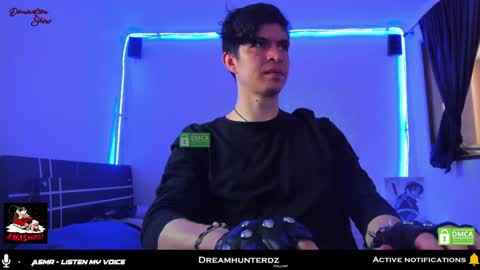 Your lord. - ONLINE  1500 Pm to 2100 Pm - New York Hour online show from December 22, 8:47 pm