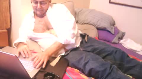 Dr. Feelgood online show from February 18, 2:38 am