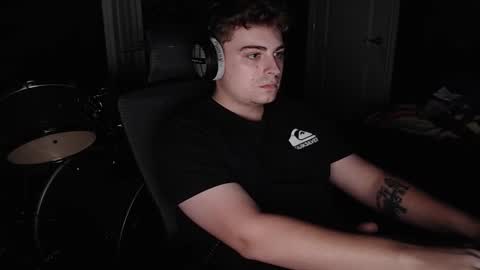 dripsaucenocap online show from October 12, 10:48 pm