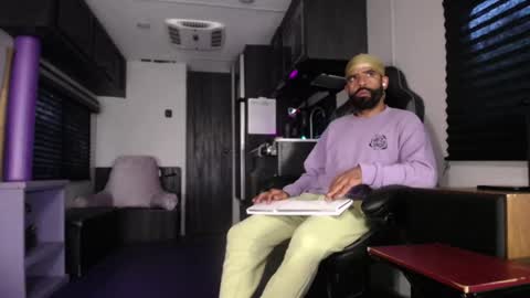 DirtyDrizzy online show from September 14, 11:34 am