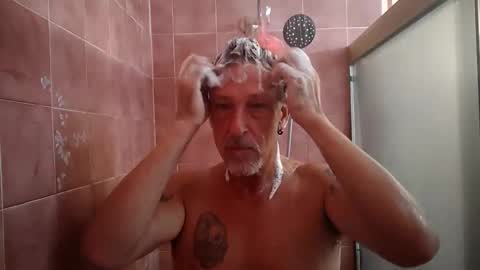 drummerboy72 online show from October 21, 11:35 am