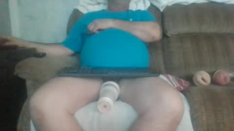 dude7inch online show from February 8, 12:17 pm