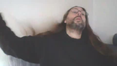 chris online show from January 8, 7:19 pm