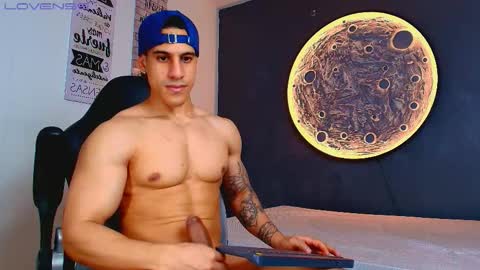 duran_dhikol1 online show from March 7, 5:27 am