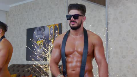 Dustin online show from February 8, 7:59 am