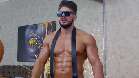 Dustin online show from February 19, 10:53 pm