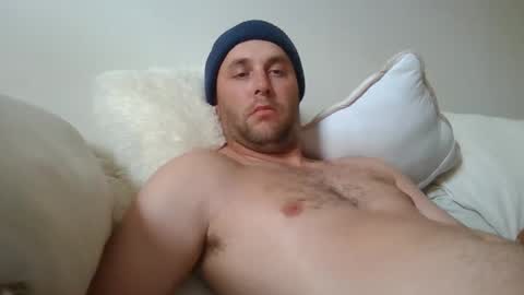 dustyroy09 online show from March 19, 3:32 am