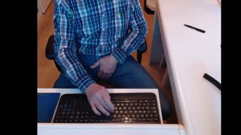 dutchpornking2 online show from January 12, 8:14 am