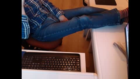 dutchpornking2 online show from December 4, 7:12 pm