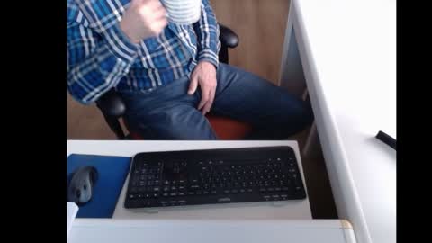 dutchpornking2 online show from January 4, 8:39 am