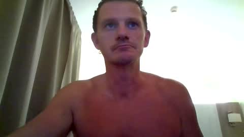 dutchwanker123 online show from December 9, 3:45 pm