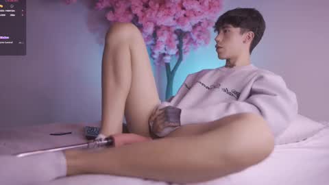 Dwayne xx online show from February 19, 7:16 pm