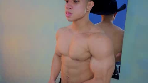 dylanguss online show from October 28, 1:02 pm