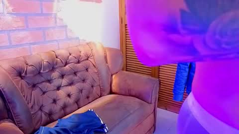 D Y L A N online show from March 12, 2:41 am