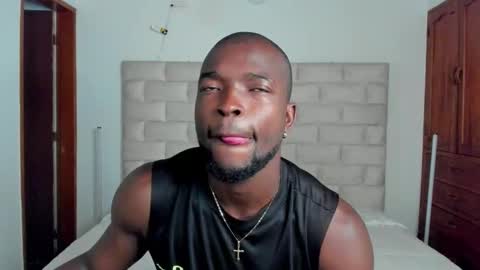 Dylan Taylor online show from December 21, 12:13 pm