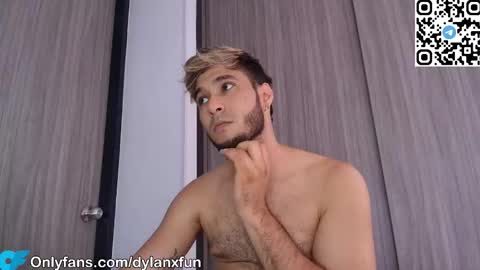 dylanxfun online show from October 3, 7:41 pm