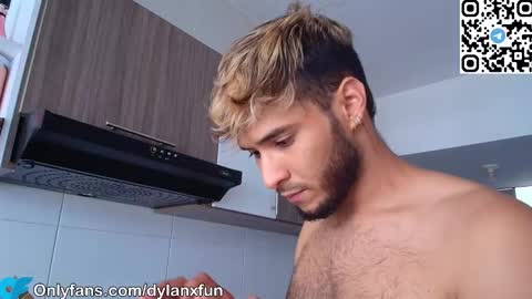 dylanxfun online show from September 28, 6:17 pm